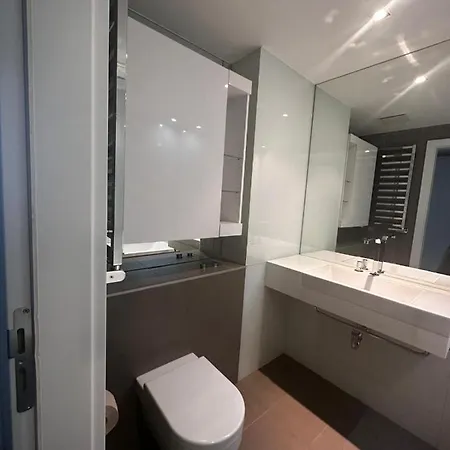 Skau Eurovea Duplex Danube Exclusive View Free Parking Apartment