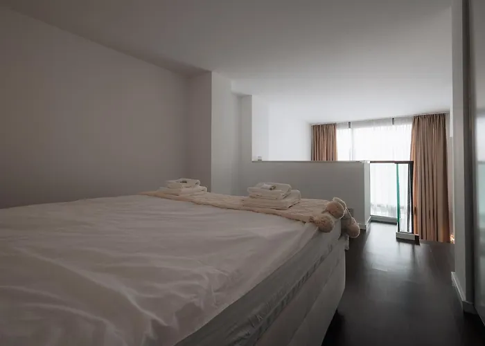 Skau Eurovea Duplex Danube Exclusive View Free Parking Apartmán